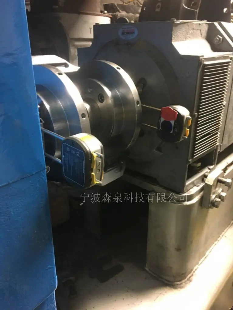 如何在安裝擠出機(jī)螺桿之前對(duì)齊薄膜擠出機(jī)